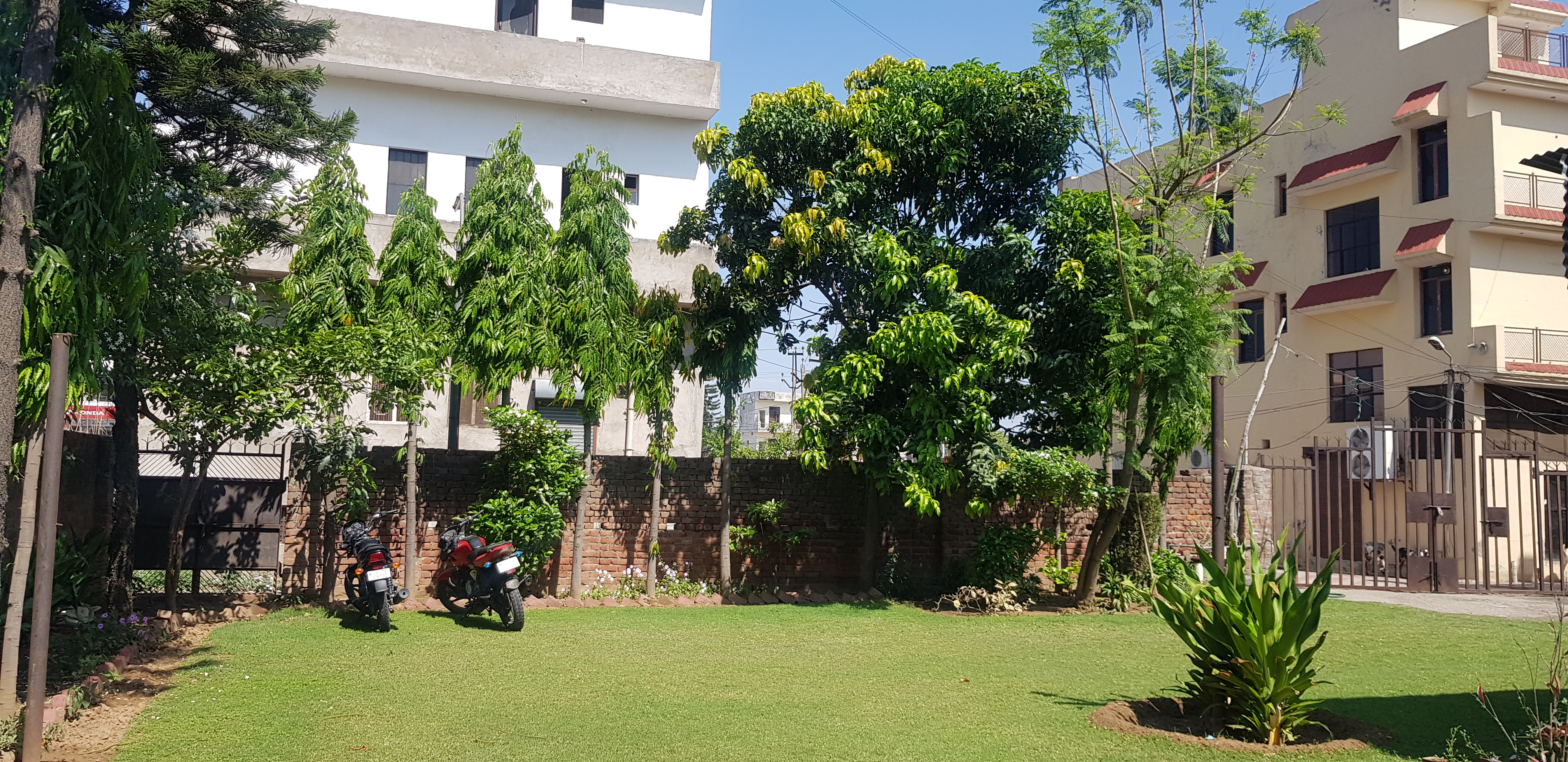 Hotel Sartaj