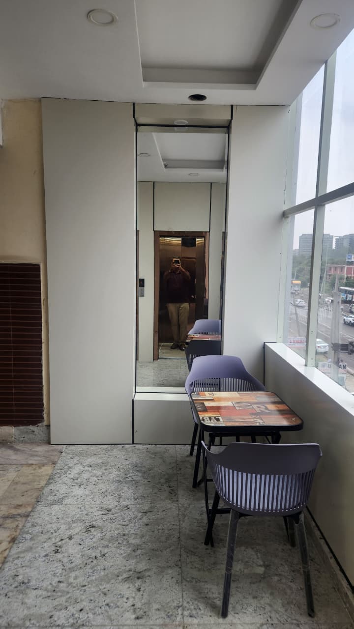 Room Lobby